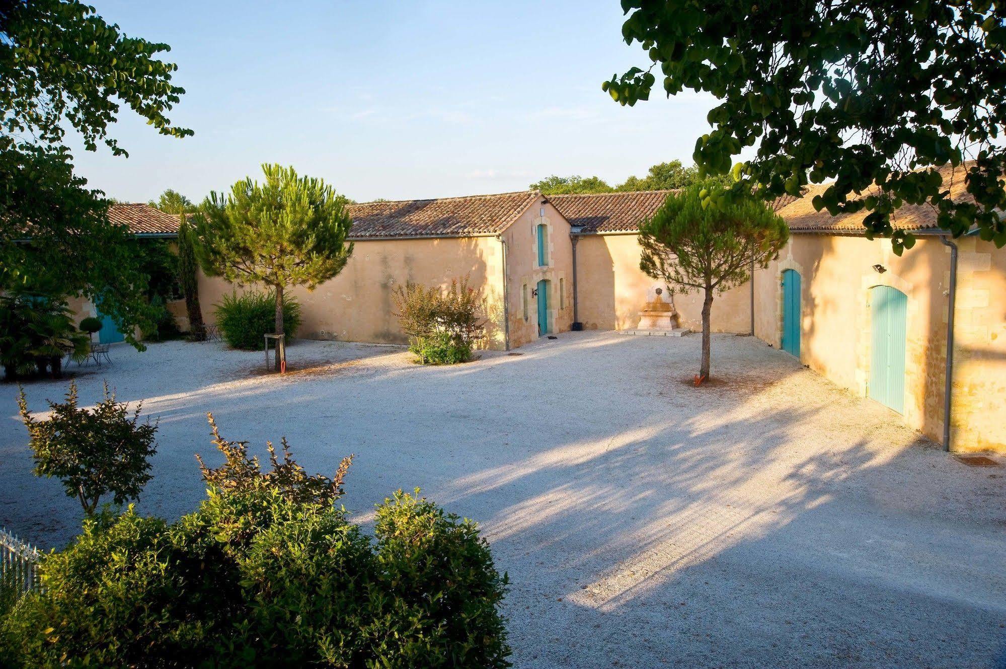 Bed and Breakfast Chateau Rousselle Saint-Ciers-de-Canesse Екстер'єр фото